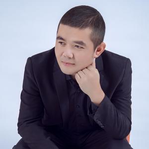 老妇的肥唇又黑又粗又长
